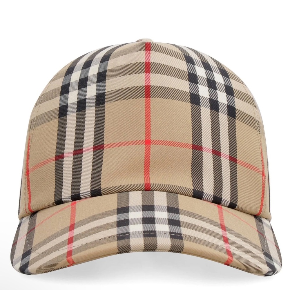 Burberry hat good condition only worn like twice 210 willing to nigotiate.